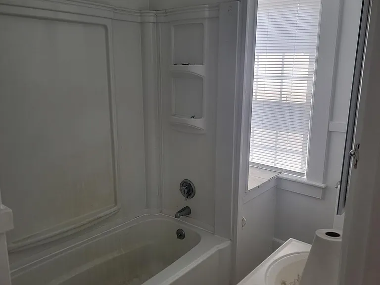 96 Mechanic St #4 — Photo 6