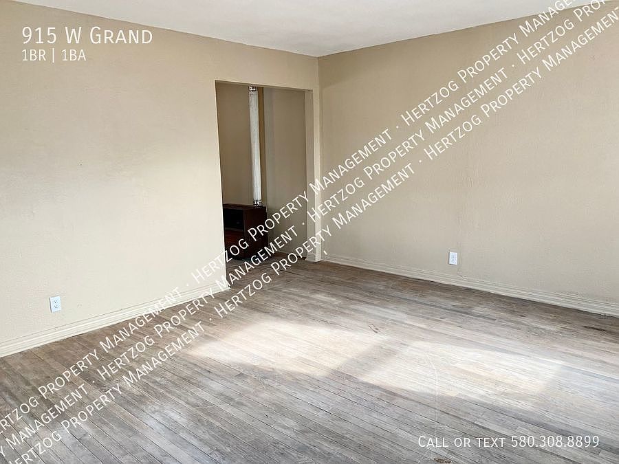 915 W Grand Ave, Ponca City, OK 74601 Zillow