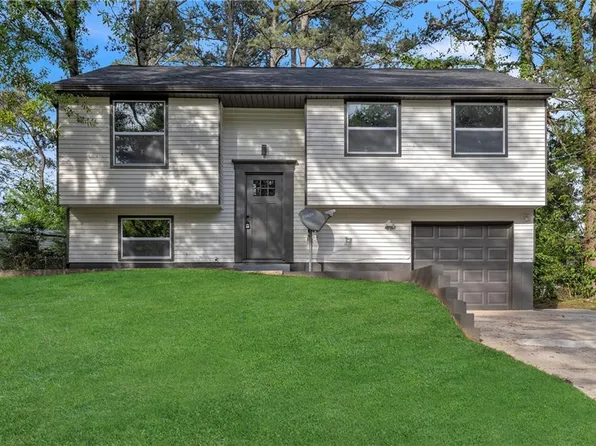 1427 Tucker Woods Dr, Norcross, GA 30093