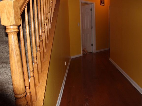 5th image of 390 Heritage Woods Dr