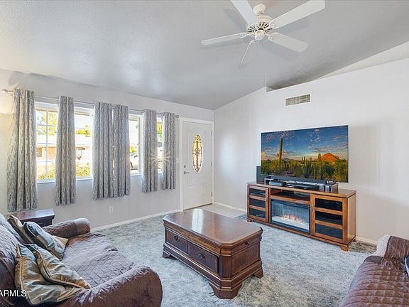 5th image of 10819 W CALLE DEL SOL --
