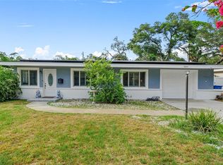 8245 Yardley Ave N, Saint Petersburg, FL 33710