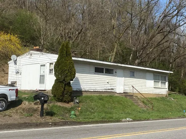 3741 National Road, Triadelphia, WV 26059