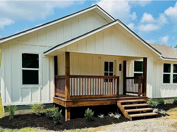 704 S Hico St, Siloam Springs, AR 72761