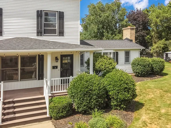 1757 4th St NW Unit 1, Grand Rapids, MI 49504