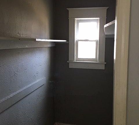 4th image of 4207 Montgall Ave