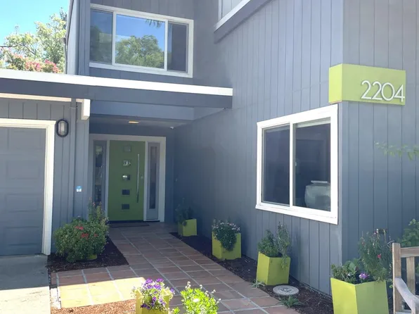 2204 Fortuna Ct, Davis, CA 95616