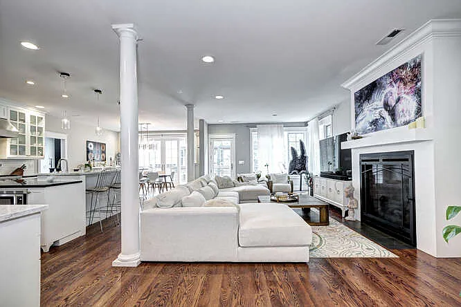 510 Hawthorn Ave — Photo 9