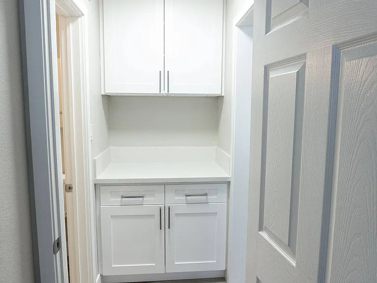 7510 Hollywood Blvd. Apartments — Photo 3
