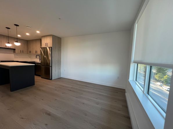 1 bedroom rental in Surrey — photo 7
