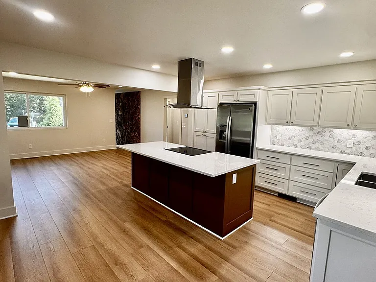 14911 Dutchmans Dr — Photo 5