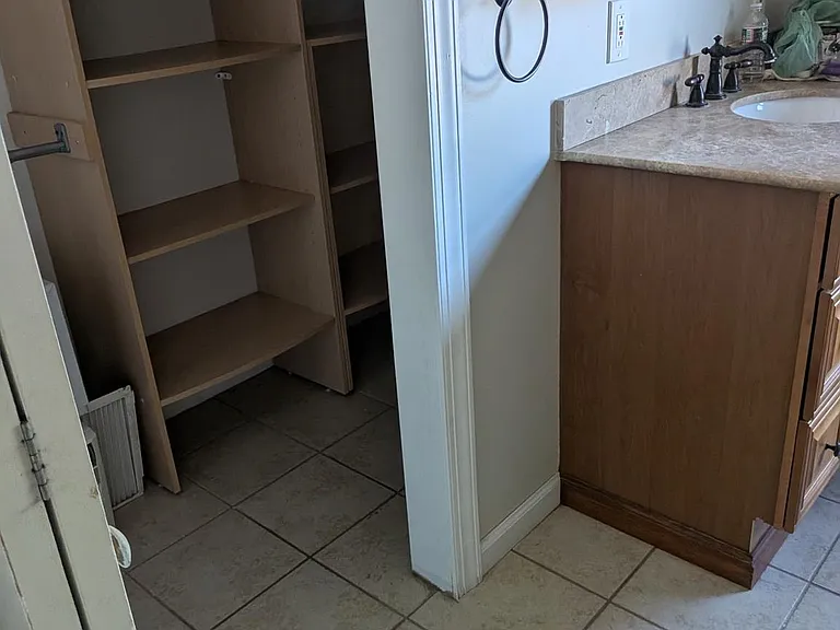 23 Knox Ave — Photo 5