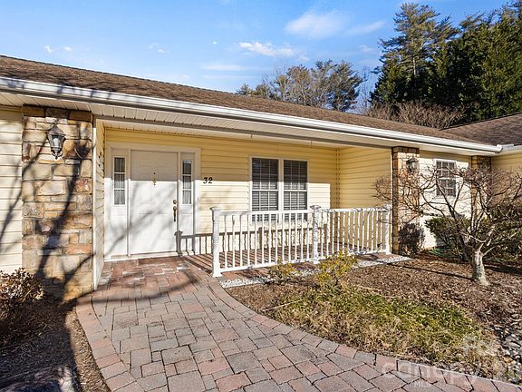 4th image of 32 Stone House Rd