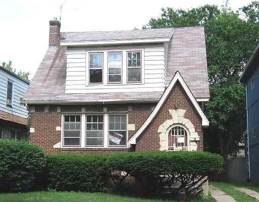 1st image of 1929 S 23rd Ave