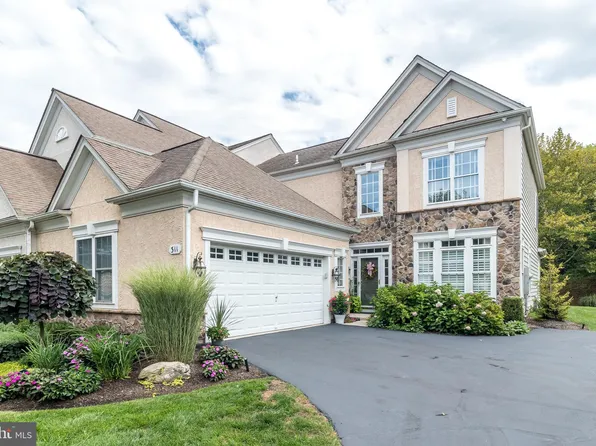 311 Primrose Dr, Lansdale, PA 19446