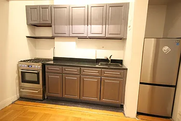 Rented by Dynamik Realty