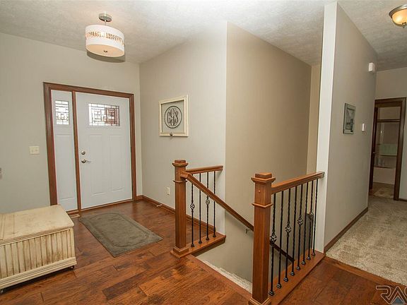 3rd image of 4412 W Bridger St