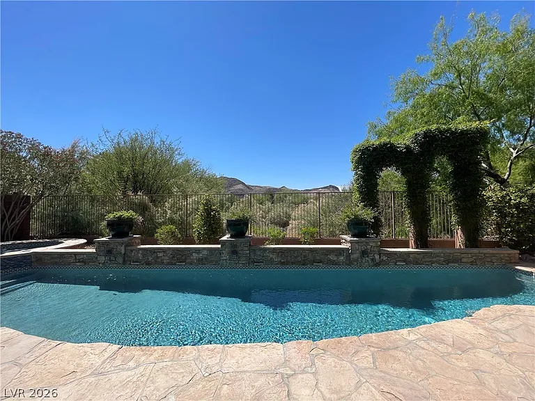 53 Avenida Sorrento — Photo 47