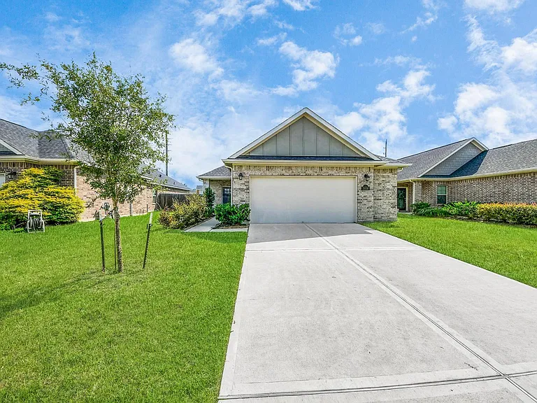 31538 Eldorado Ln — Photo 2