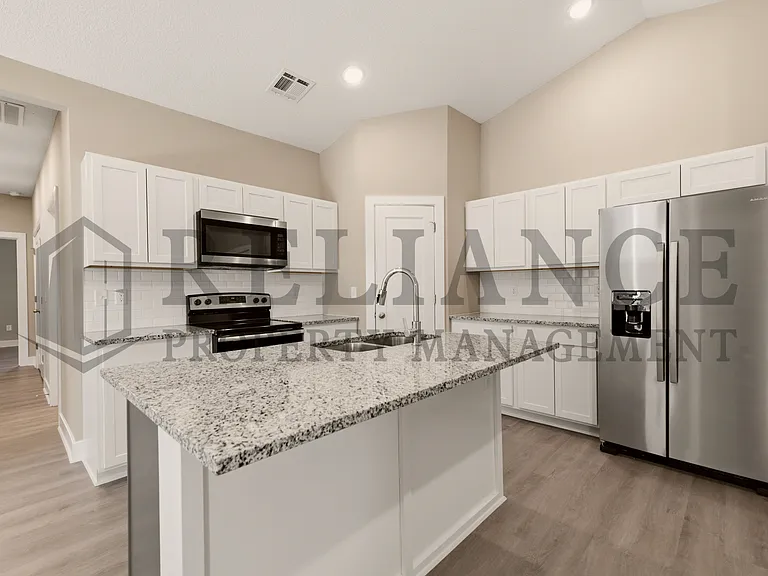 2755 S Greenleaf St — Photo 18