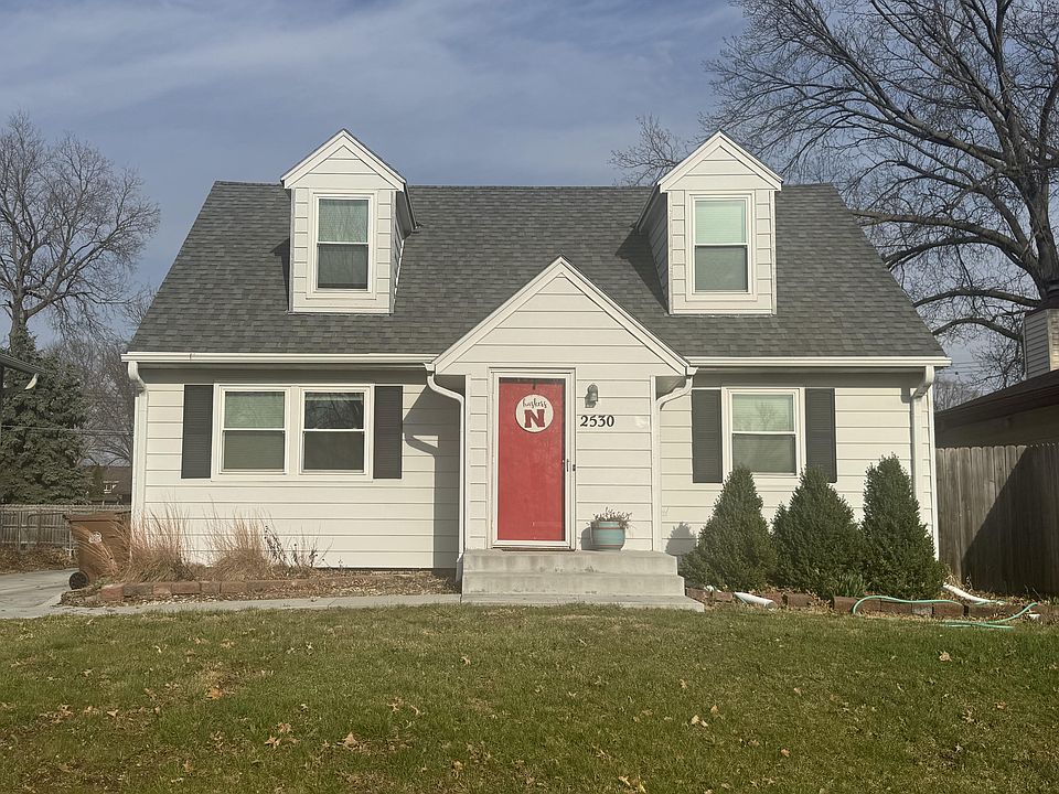 1st image of 2530 S 54th St