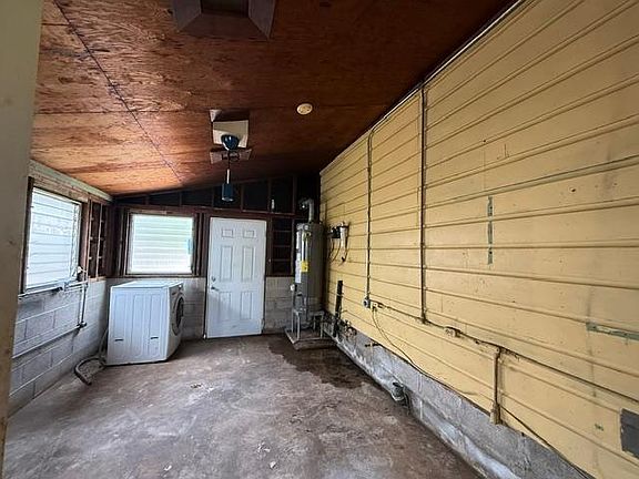 5th image of 523 Tullulah Ave