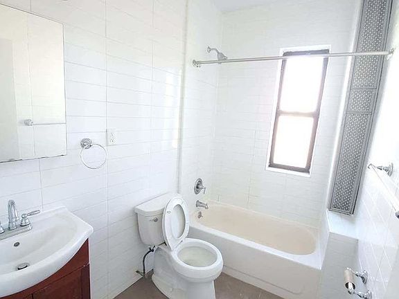 4th image of 115 Ocean Ave #E19