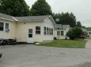 11 Champlain Dr, Pt Henry, NY 12956