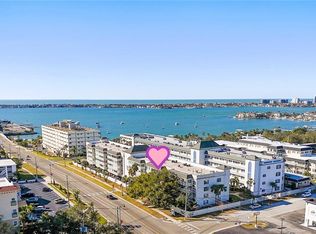 131 Bluff View Dr APT 103, Belleair Bluffs, FL 33770