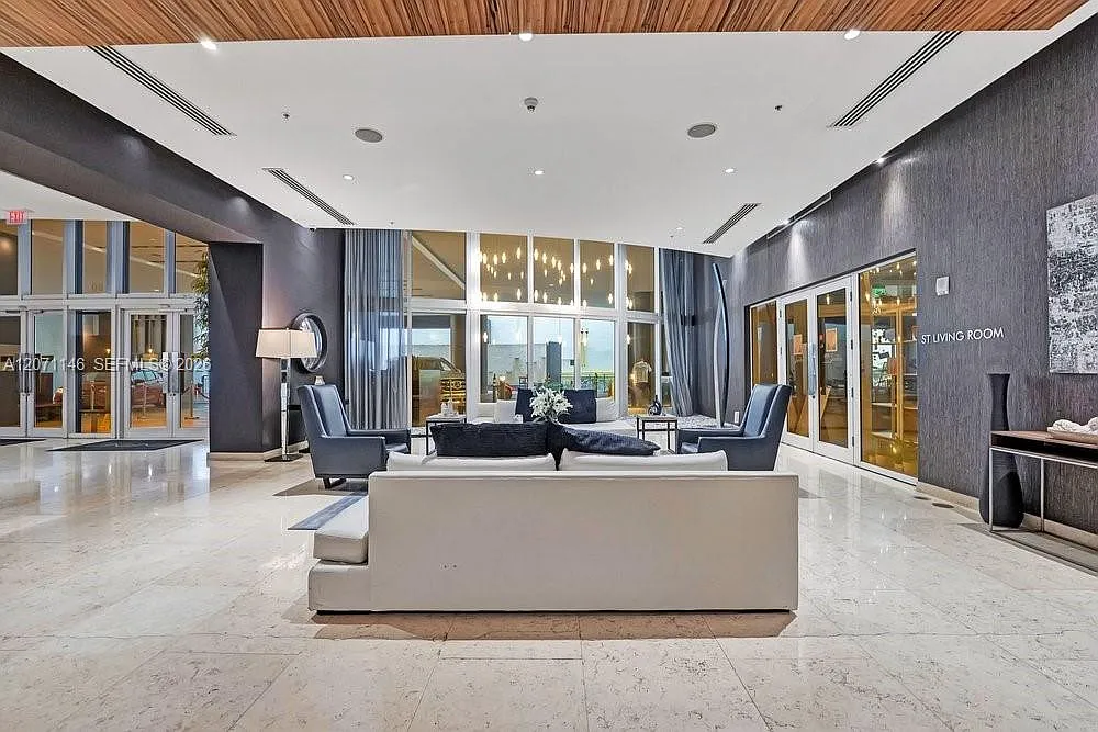 Infinity At Brickell Cond — Photo 1