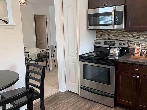 3rd image of 5460 Bentley Rd #31-105