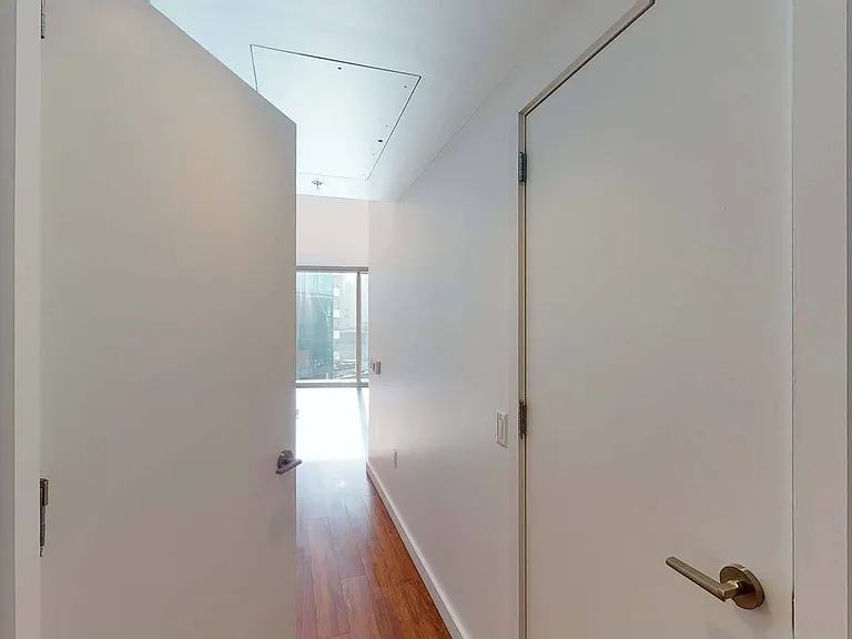 399 Fremont — Photo 116