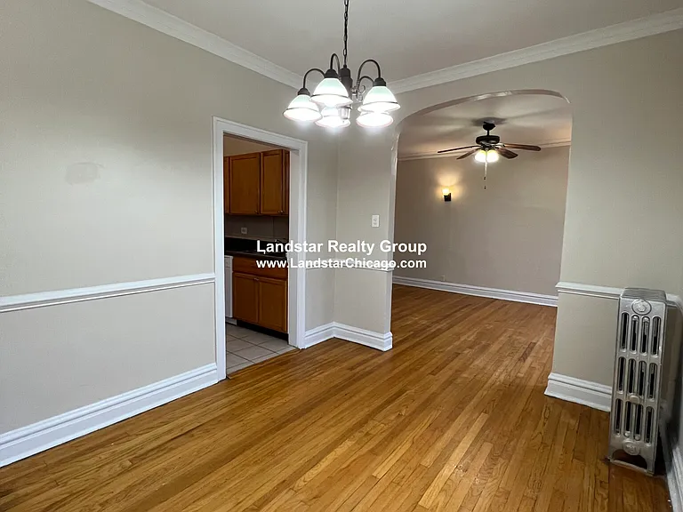 4937 N Whipple St #2W — Photo 6
