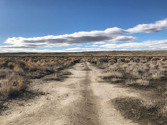 3rd image of 00 Reese River Rd
