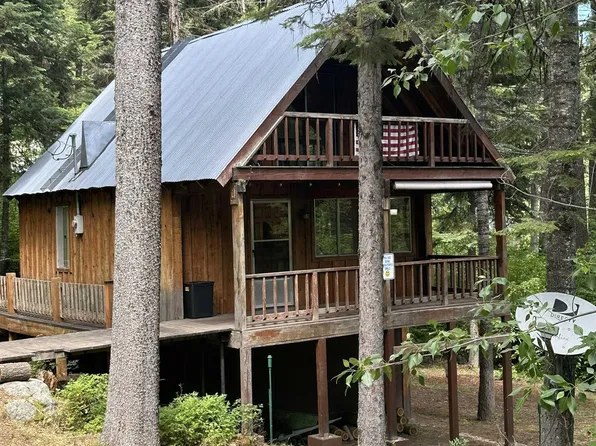 1227 Brown Bear Dr, Cascade, ID 83611