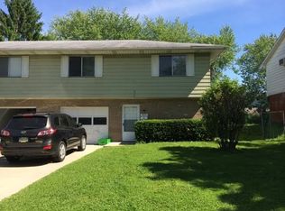 4423-4427 Maplepark Rd, Stow, OH 44224