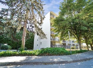 544 Sydney Ave, Coquitlam, BC V3K3J8