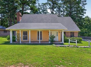 121 Deer Ln, Mansfield, LA 71052