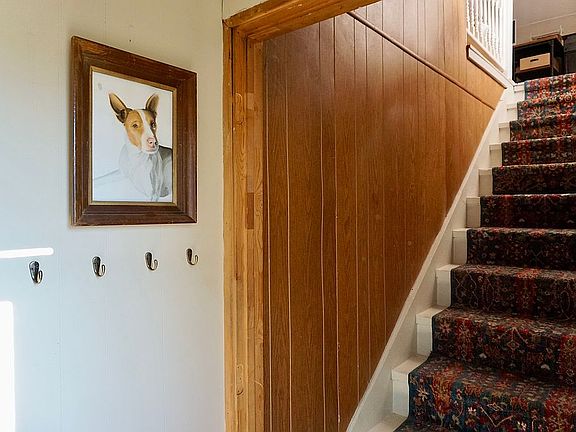 5th image of 608 SW 2nd St