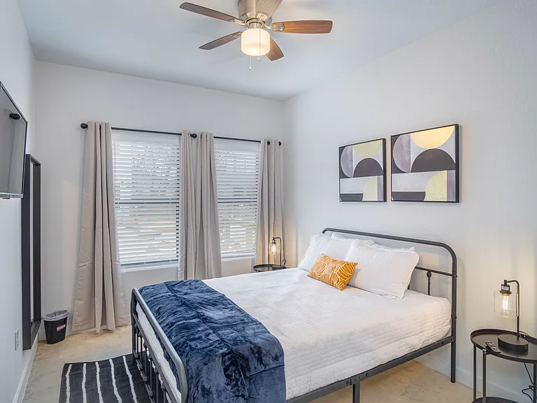 1018 Delaware St #2 — Photo 6