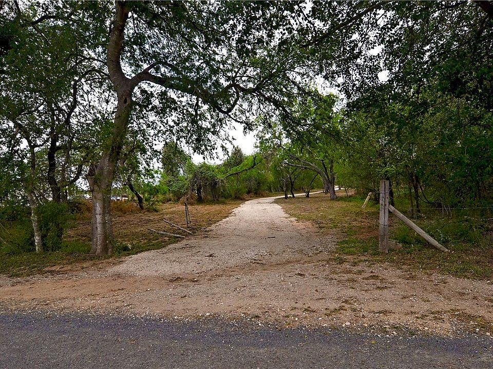 1st image of 101 Alfredo Ln