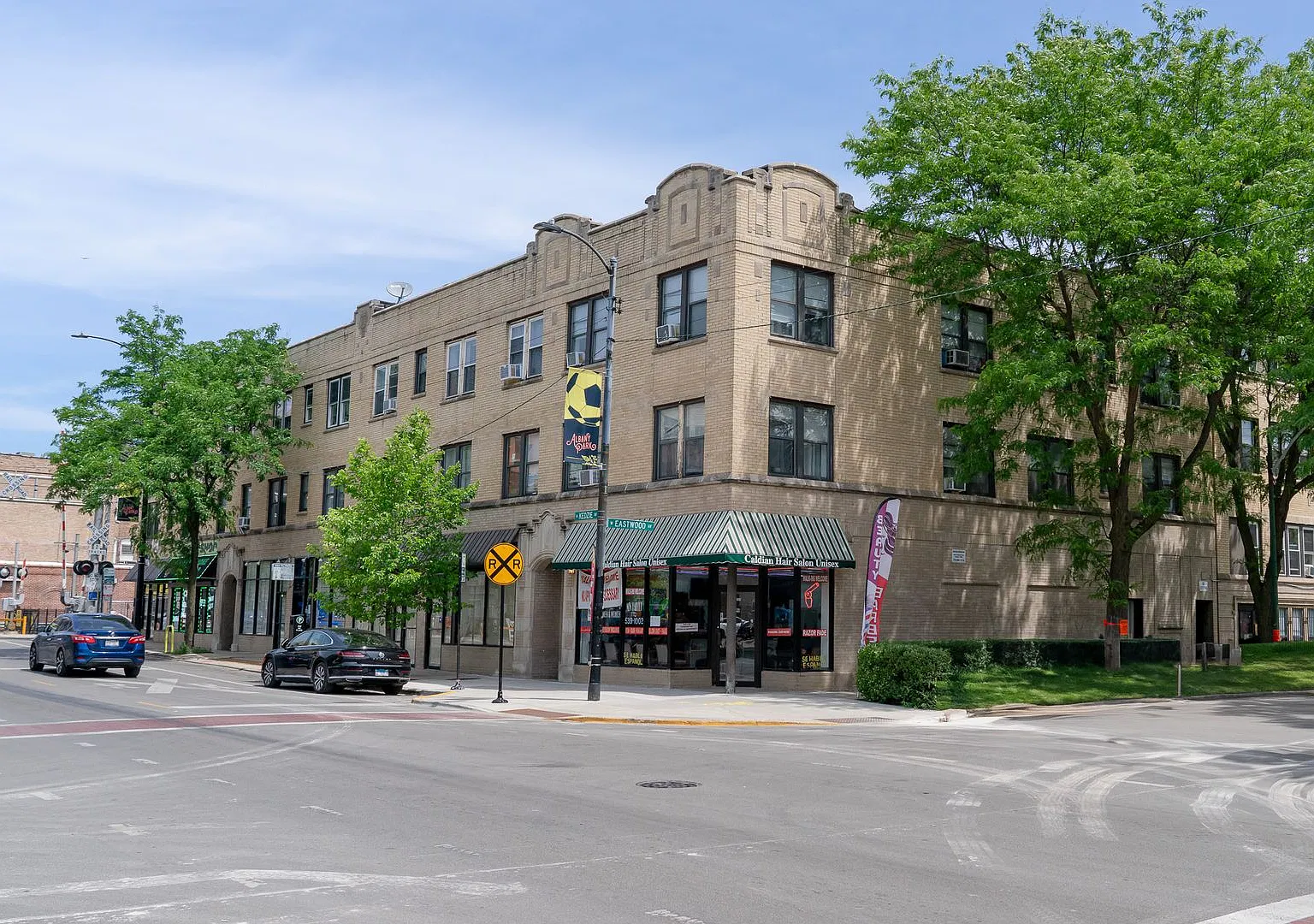 Kedzie & Eastwood — Photo 3