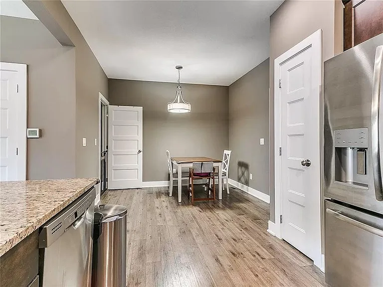 1411 SW Campus Ln — Photo 10