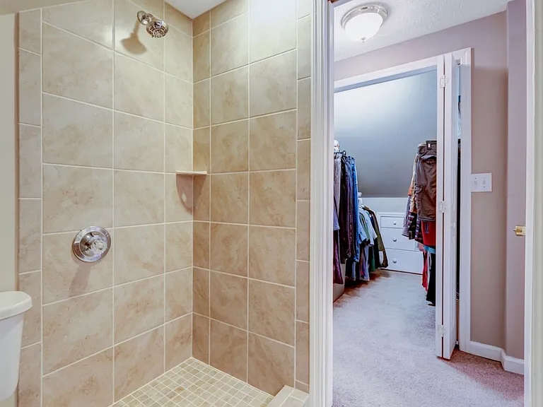 102 Fresca Ct — Photo 34