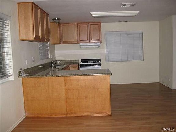 4th image of 11652 209th St
