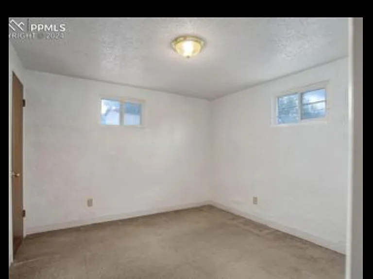 1318 Westend Ave — Photo 6