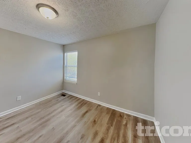 2773 River Bend Dr — Photo 15