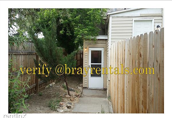 1610Elm #B-front-wm