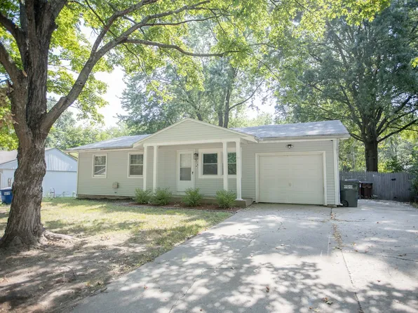 1515 W 2nd St, Lawrence, KS 66044