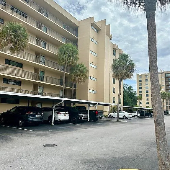 2617 Cove Cay Dr #311 — Photo 2